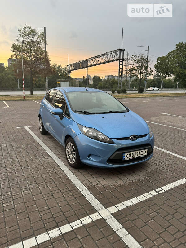 2011 ford fiesta