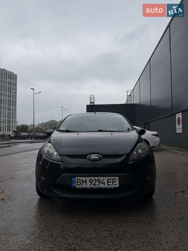 2011 ford fiesta