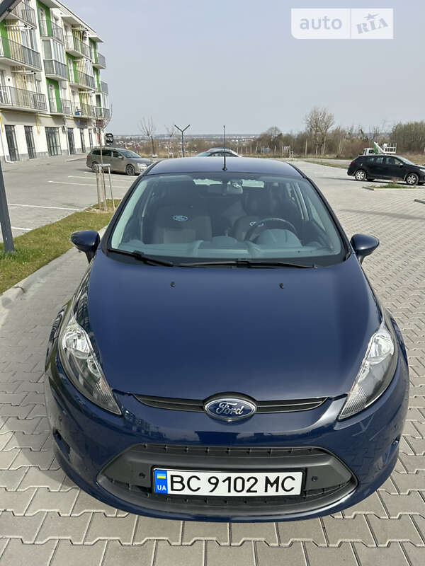 2011 ford fiesta