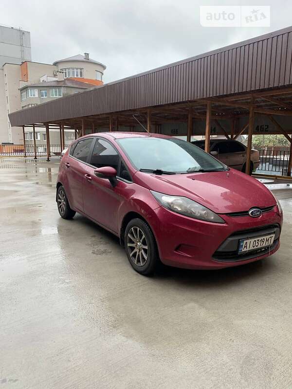 2011 ford fiesta