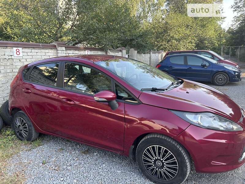 2011 ford fiesta
