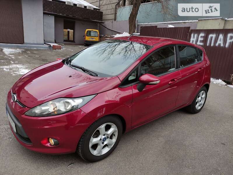 2011 ford fiesta