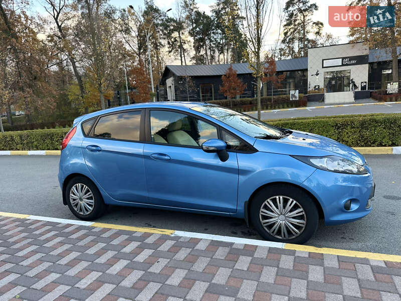 2011 ford fiesta