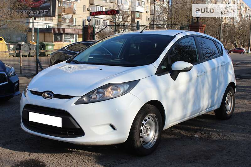 2011 ford fiesta