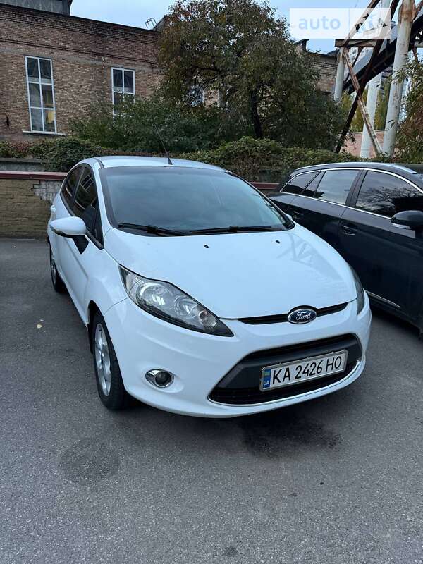 2011 ford fiesta