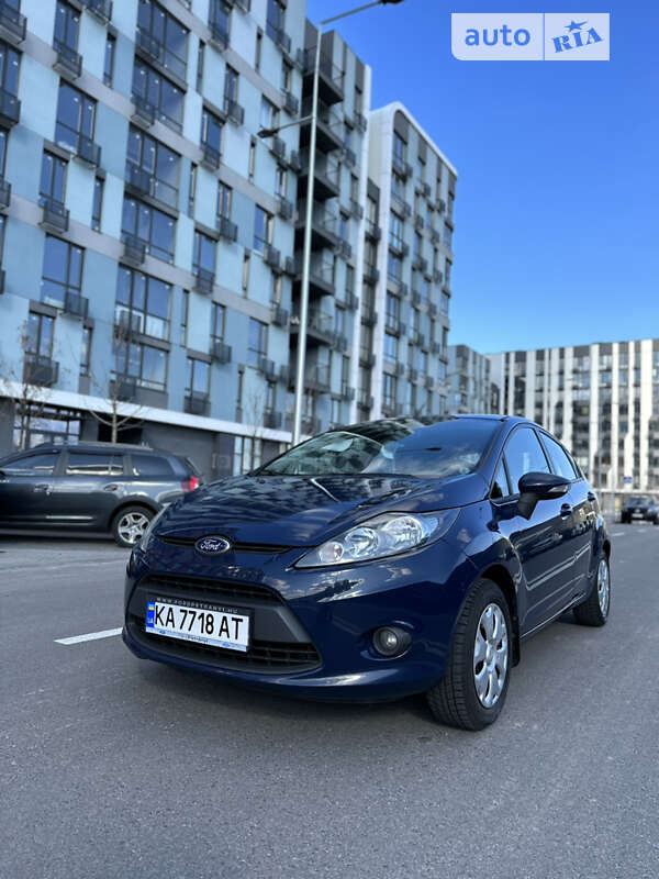 2011 ford fiesta