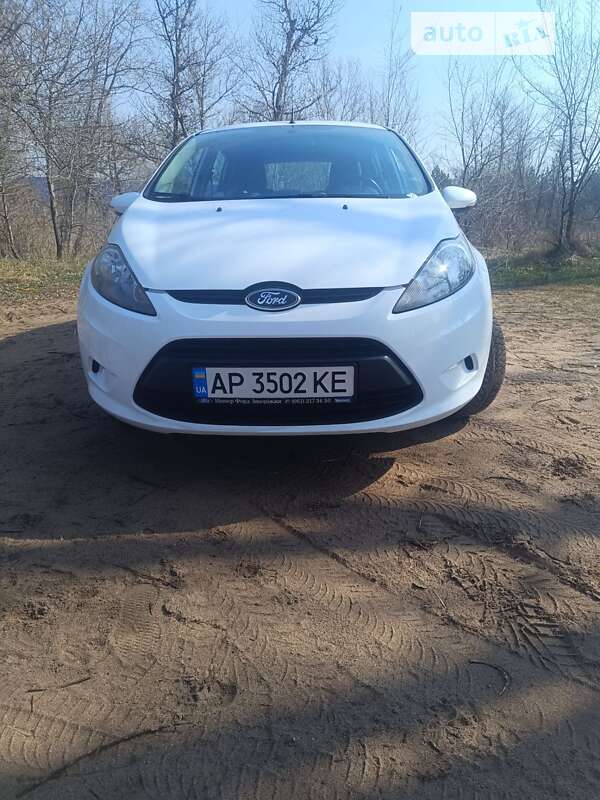 2011 ford fiesta