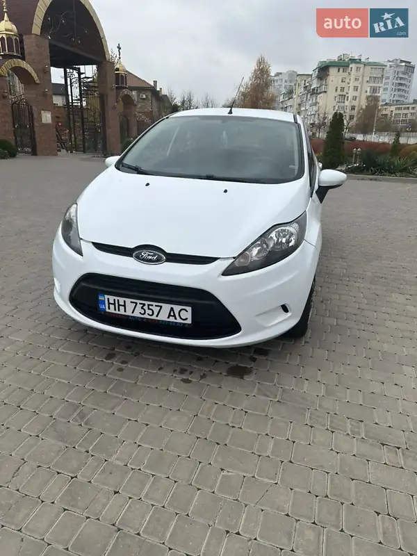 2011 ford fiesta