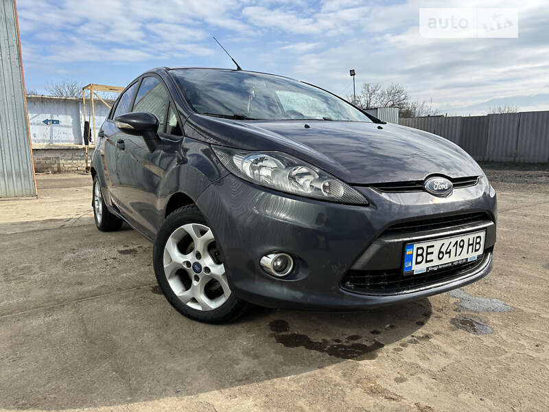 2011 ford fiesta