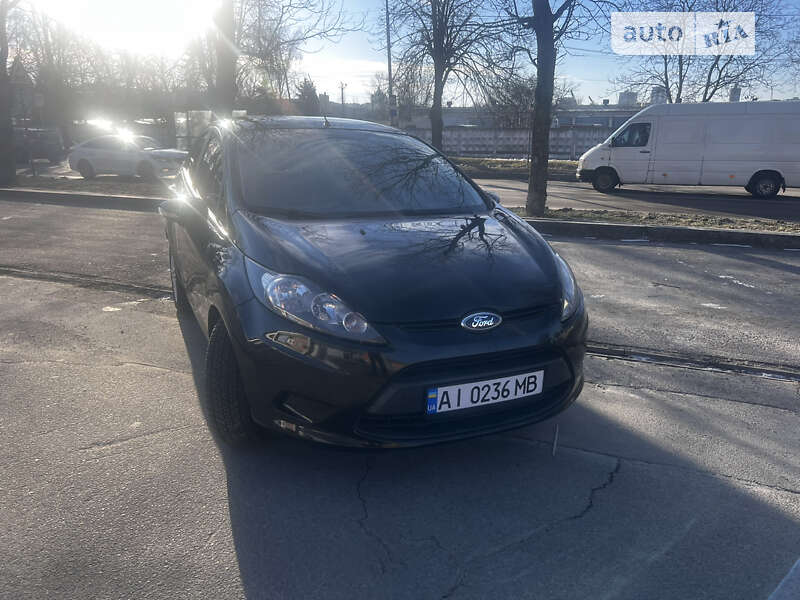 2011 ford fiesta