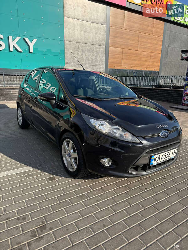 2011 ford fiesta