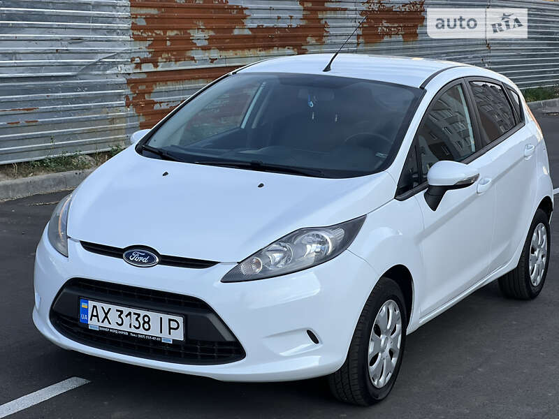 2011 ford fiesta