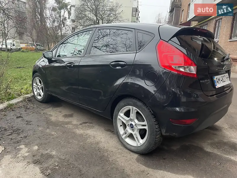 2011 ford fiesta