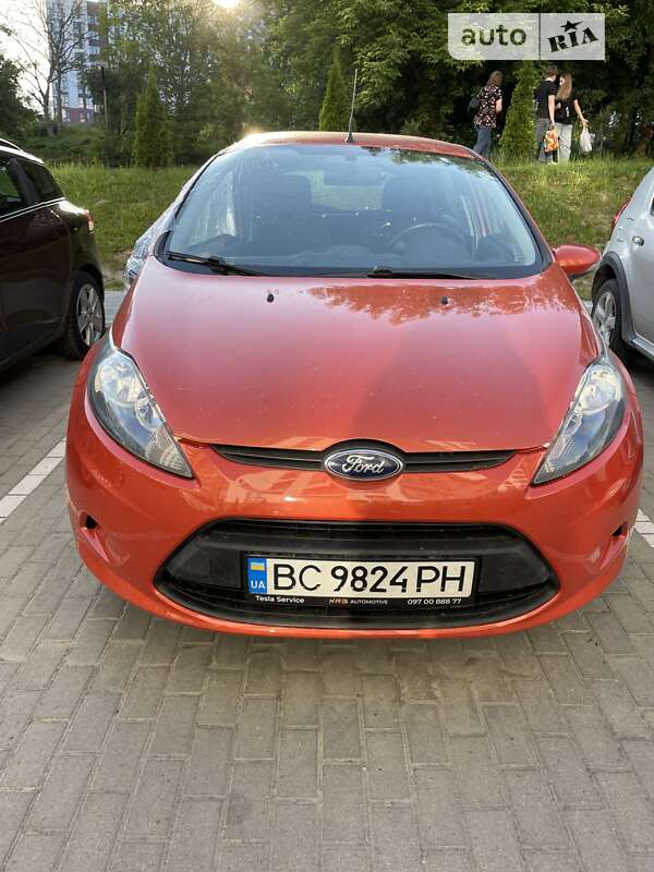 2012 ford fiesta