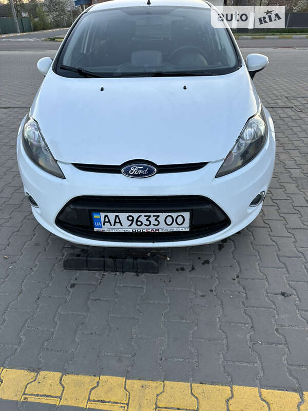 2012 ford fiesta