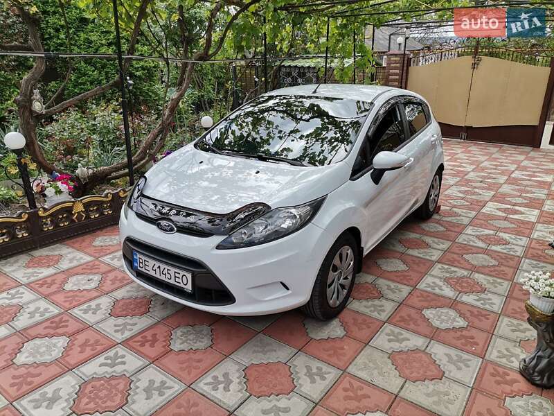 2012 ford fiesta