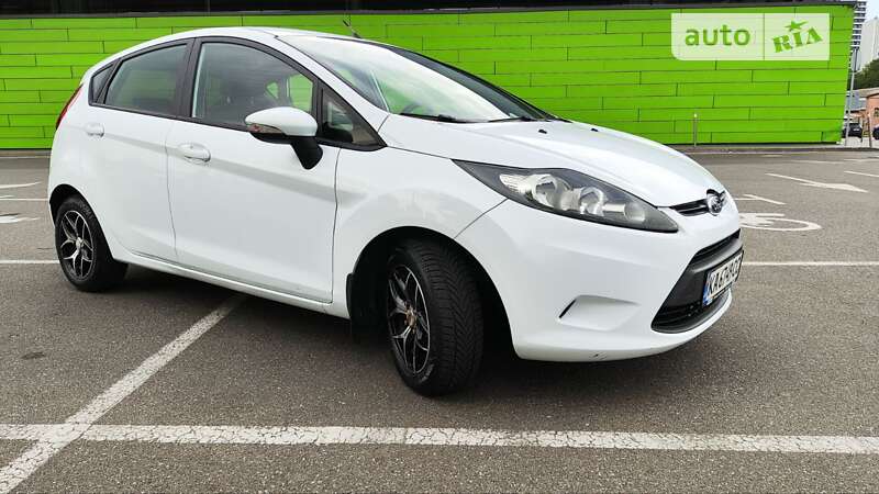 2012 ford fiesta