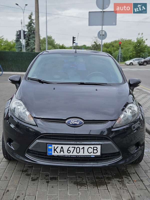 2012 ford fiesta