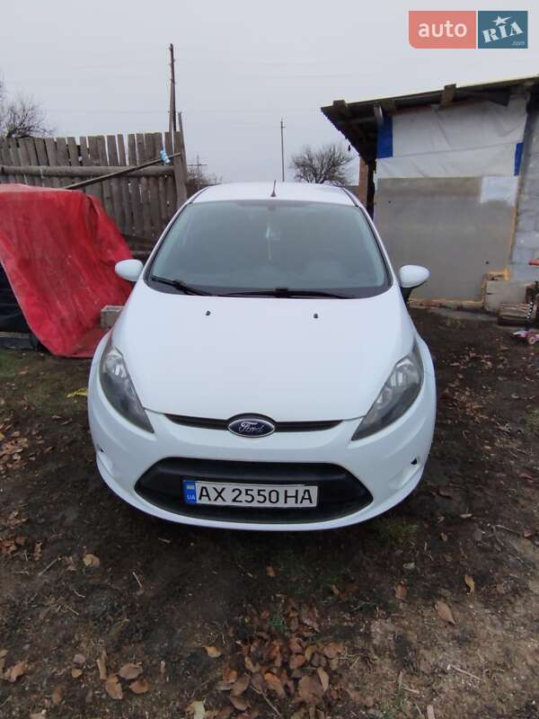 2012 ford fiesta