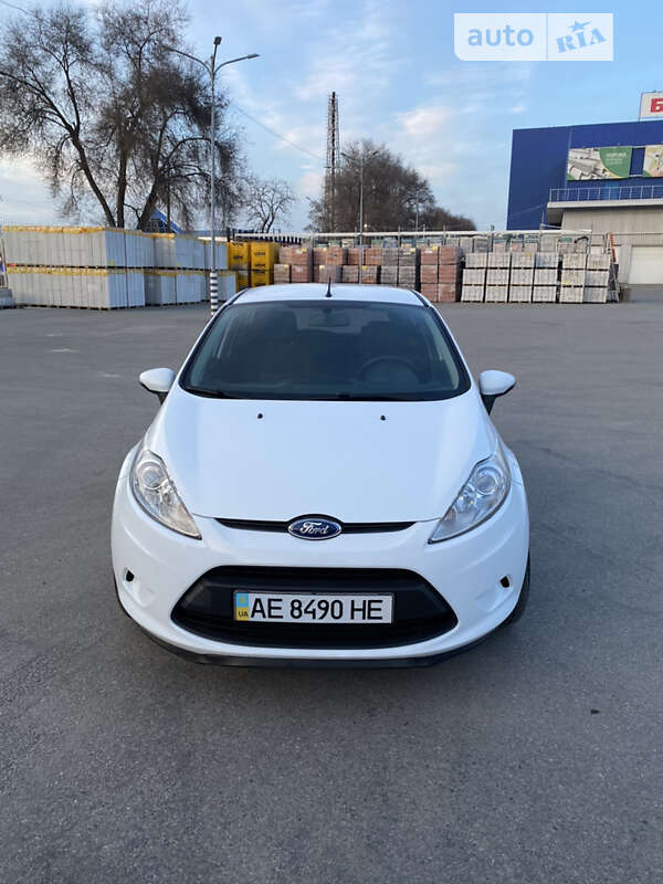 2012 ford fiesta