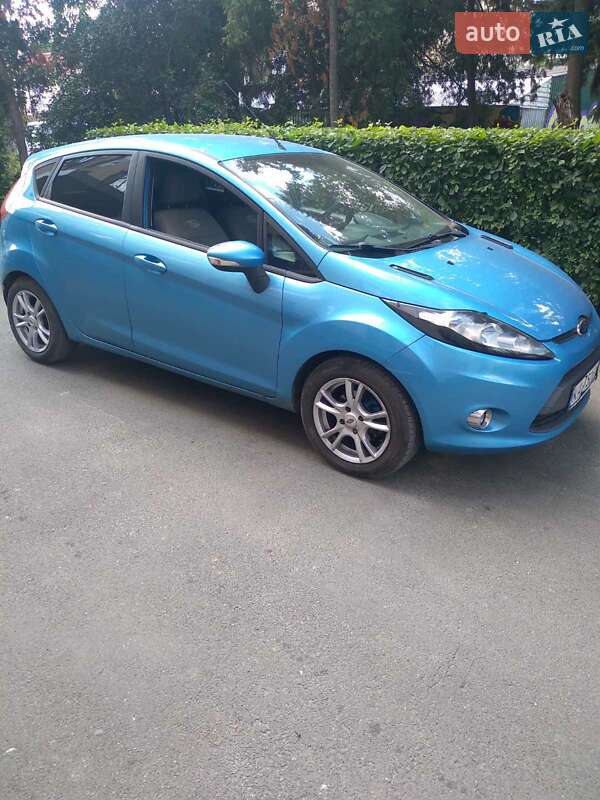 2012 ford fiesta