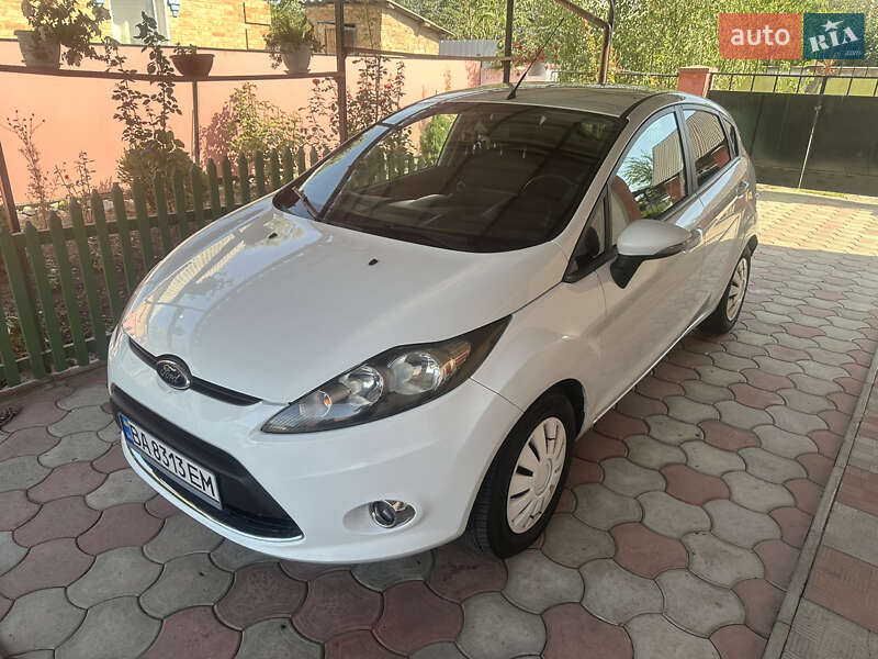 2012 ford fiesta