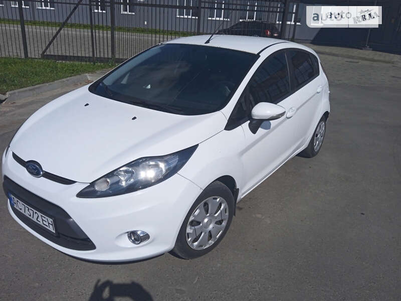 2012 ford fiesta