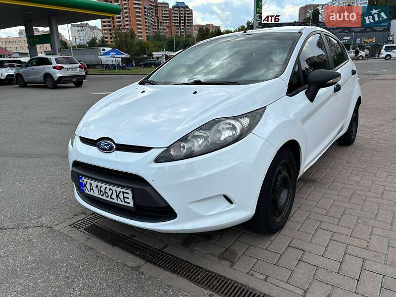2012 ford fiesta