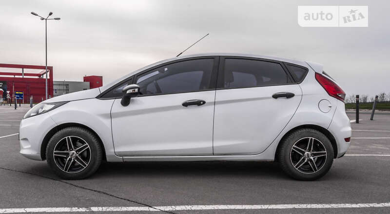 2012 ford fiesta