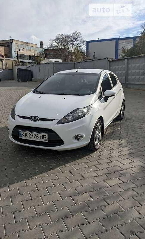 2012 ford fiesta