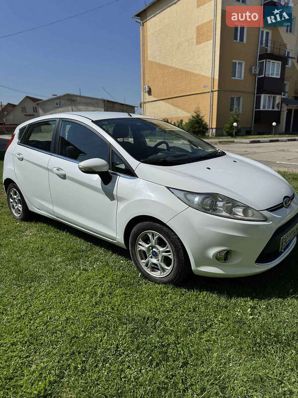 2012 ford fiesta