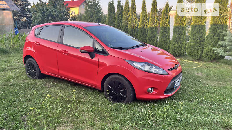 2012 ford fiesta