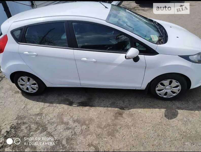 2012 ford fiesta