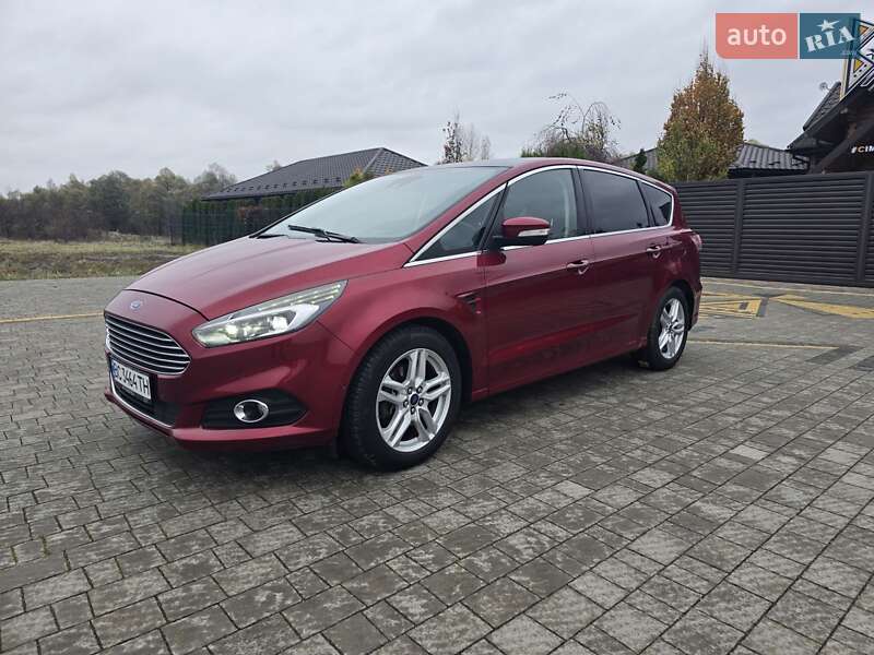 2016 ford s-max