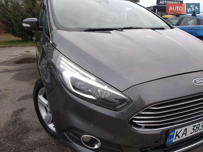 2016 ford s-max
