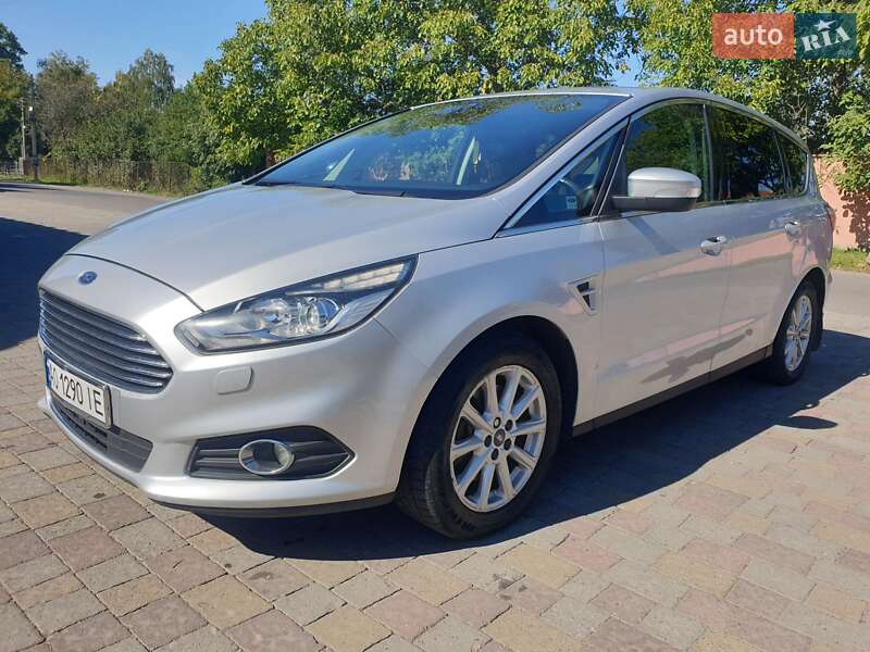 2016 ford s-max