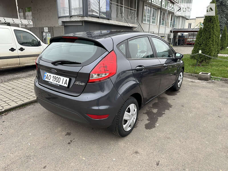 2009 ford fiesta
