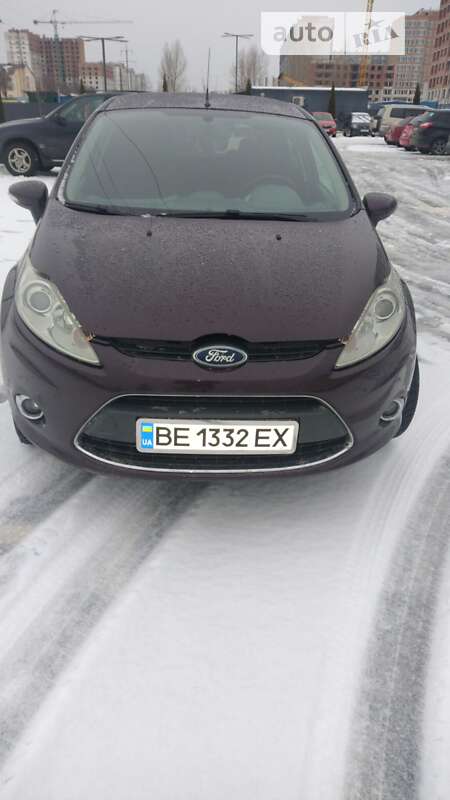 2010 ford fiesta