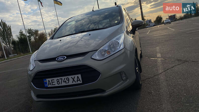 2013 ford b-max
