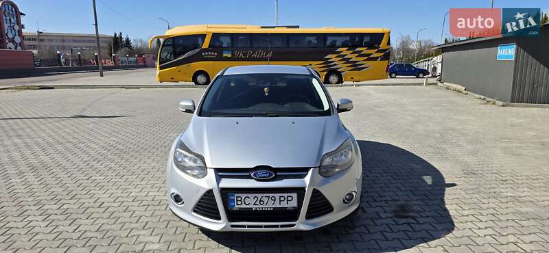 2011 ford focus