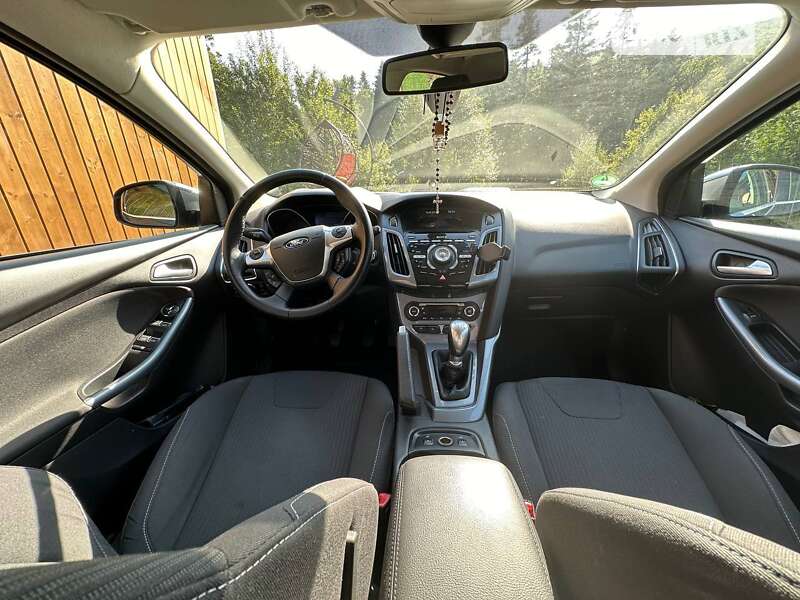 2011 ford focus