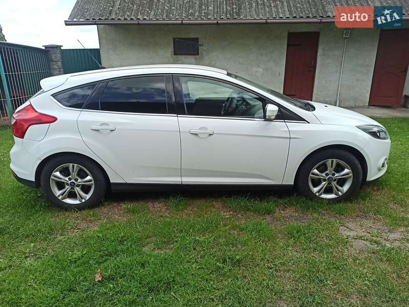 2012 ford focus