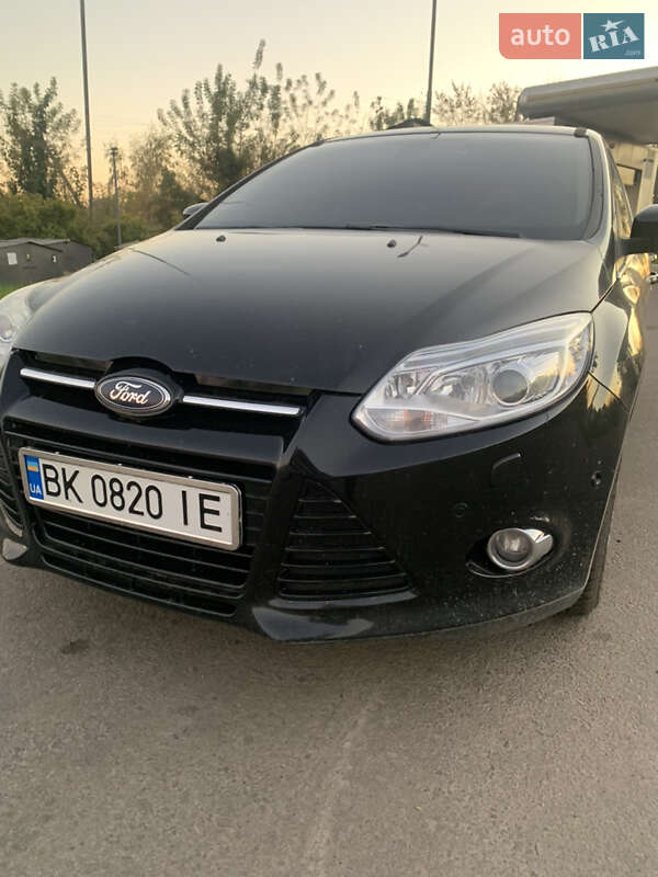 2011 ford focus