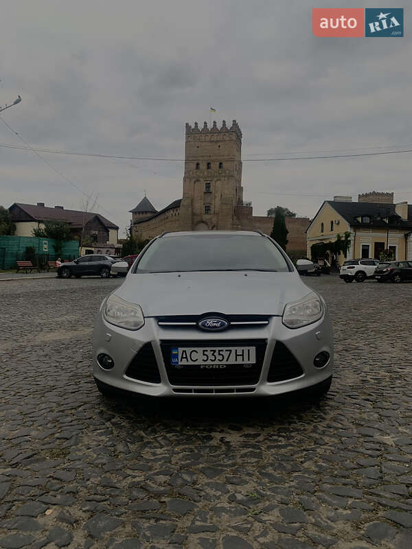 2011 ford focus