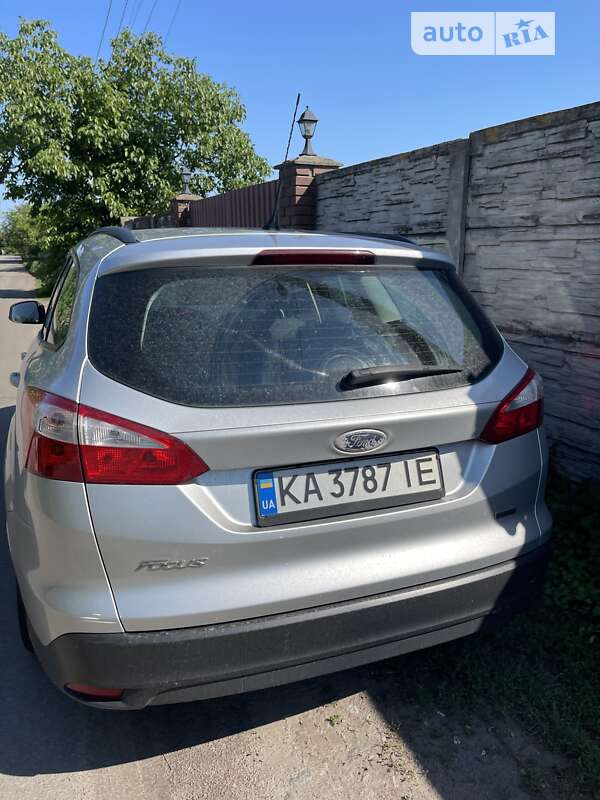 2011 ford focus