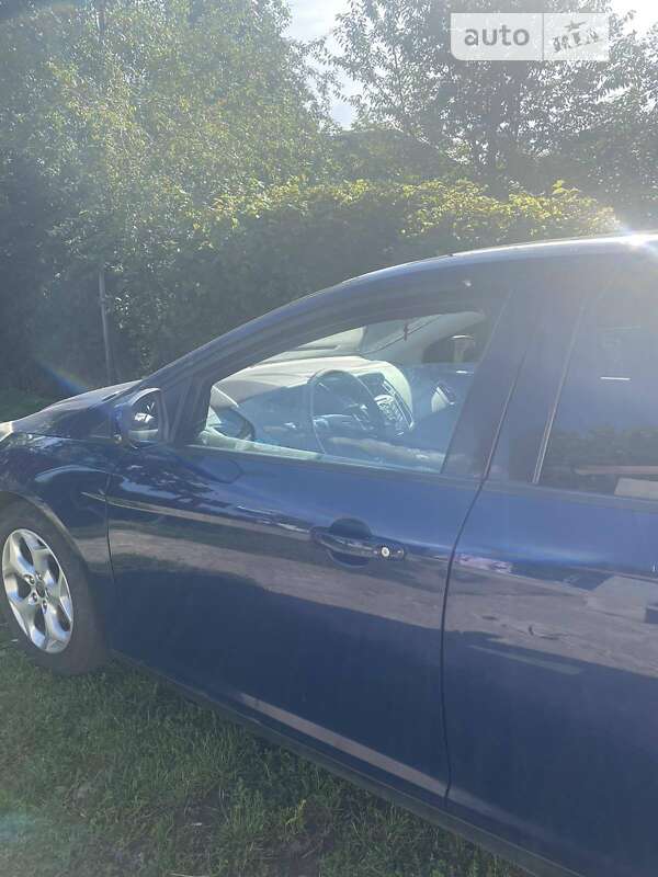 2011 ford focus