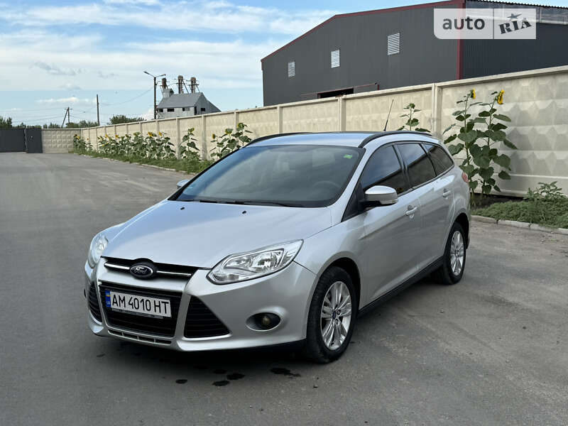 2011 ford focus