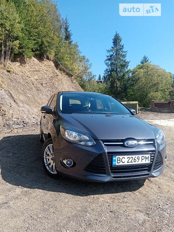 2011 ford focus