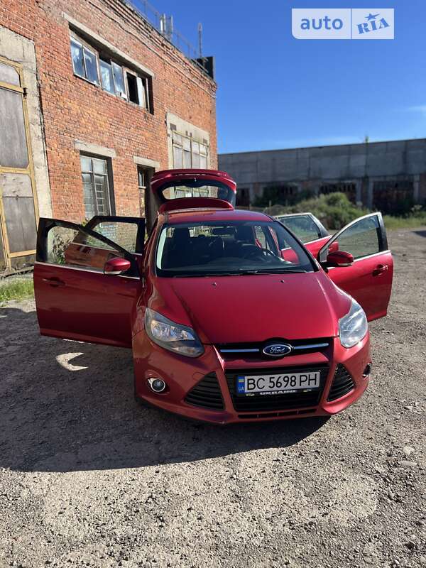 2011 ford focus