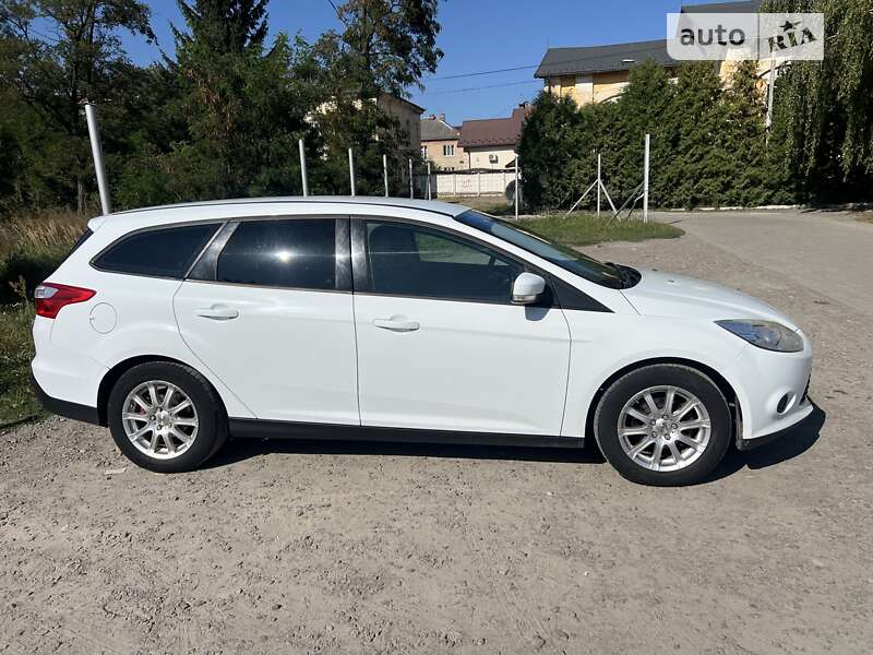 2011 ford focus